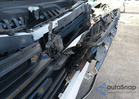 2024 GMC Sierra 1500 4Wd Short Box Slt z USA, uszkodzony, nr VIN 3GTUUDED4RG271404